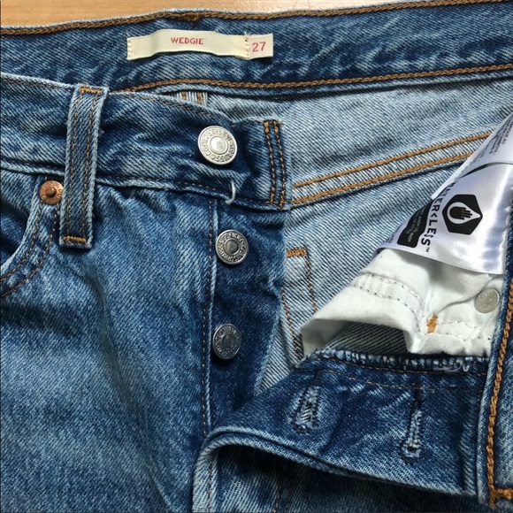 Levis wedgie icon jeans - Picture 3 of 5